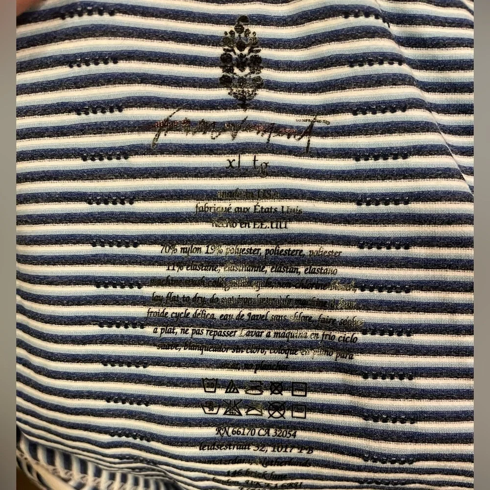 NWOT Free People Movement What’s The Scoop Baby Tee sz XL - Picture 3 of 5